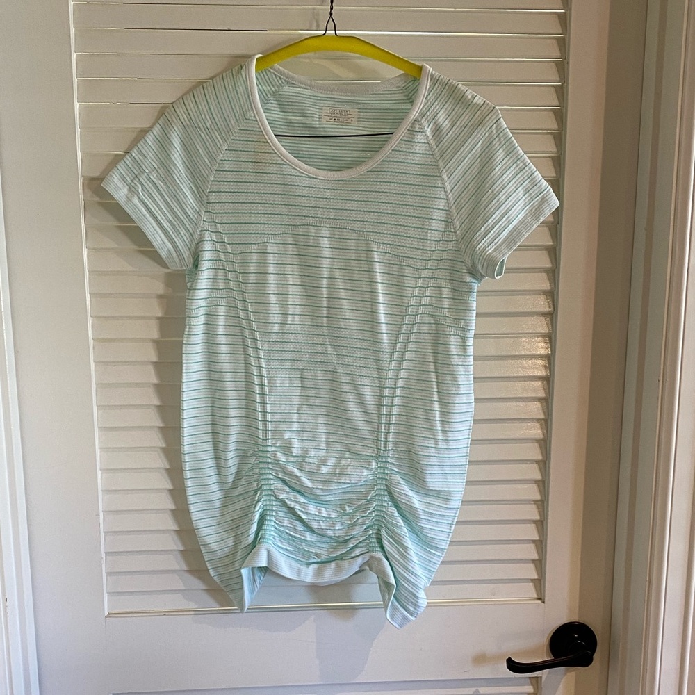 Athleta Speed light shirt